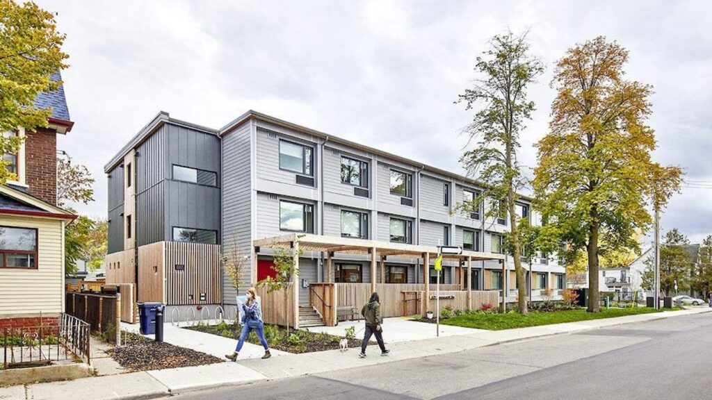 Climate-Resilient Modular Housing: Building for the Future Climate-Resilient Modular Housing: Building for the Future