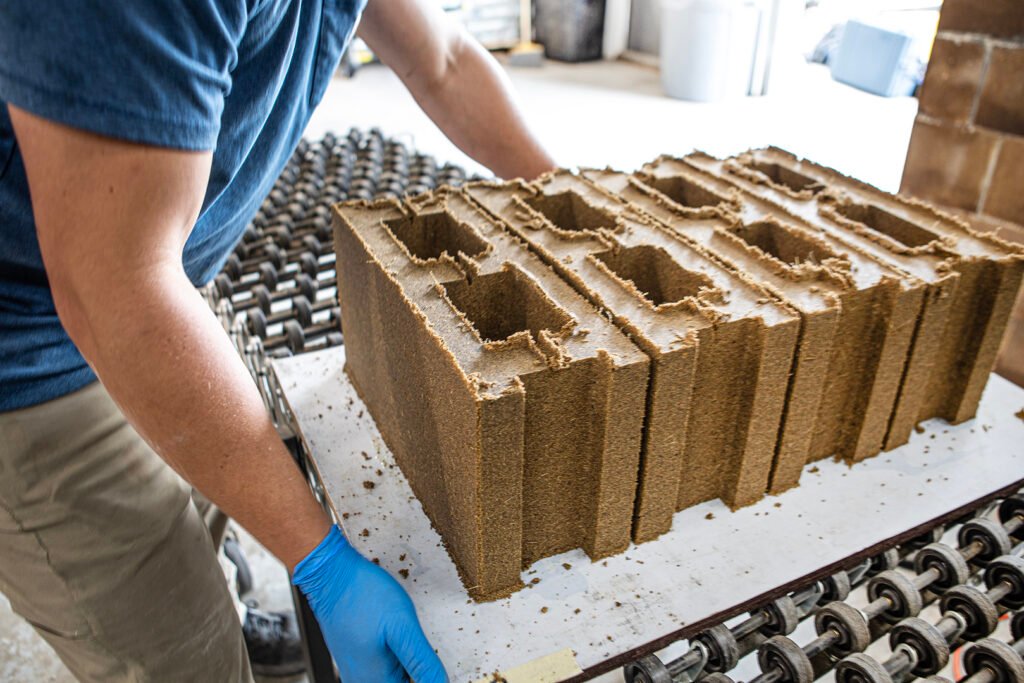 cool roof materials explained Cool Roof Materials Explained: Saving Energy with Modern Tech