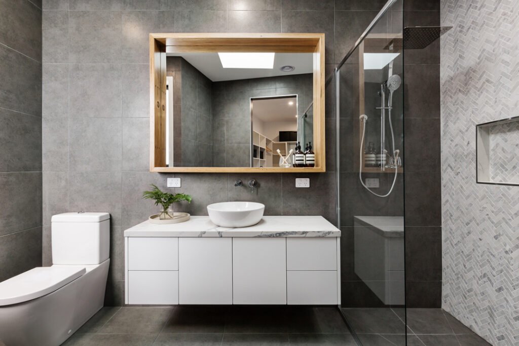 Accessible Bathroom Renovation Ideas for Safety and Comfort