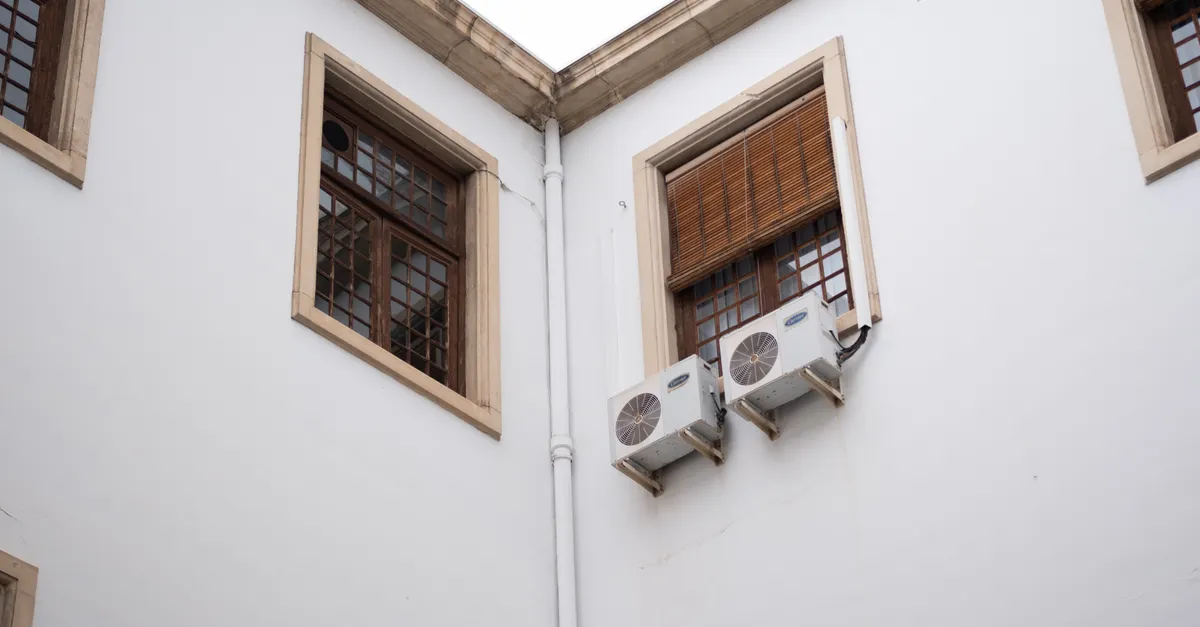 Key Factors in Choosing Energy-Efficient Windows &mdash; how to choose energy-efficient windows