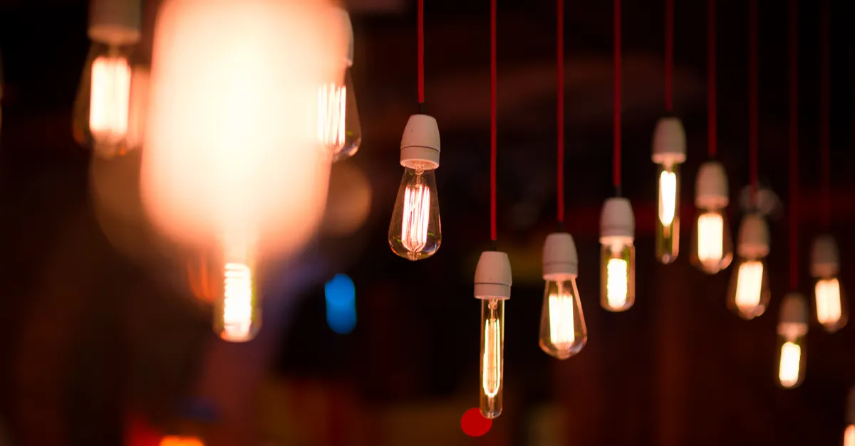 Quick Comparison — LED lighting vs incandescent bulbs